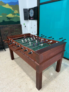 Futbolín de jurassic balls