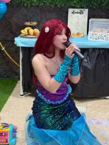 Personaje de Jurassic Balls Ariel de La Sirenita