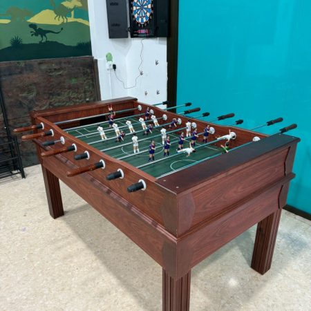 Futbolín de jurassic balls